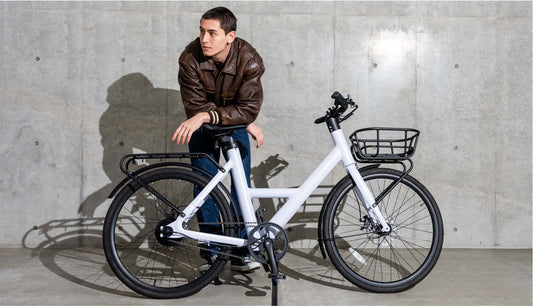 Instagramの投稿：🚲 走るたびに、視線を集める。