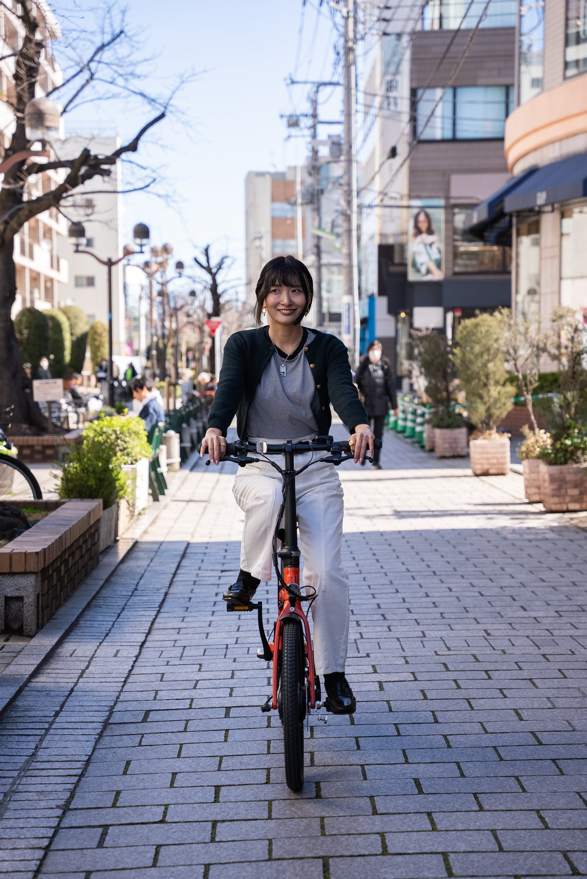 Instagramの投稿：おしゃれな街には、おしゃれな自転車が似合う。